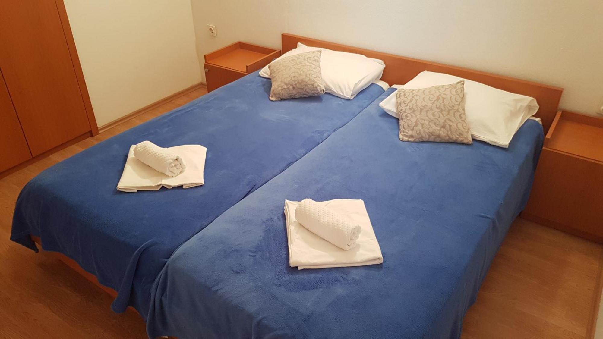 Apartments Mirjana Kustići 외부 사진